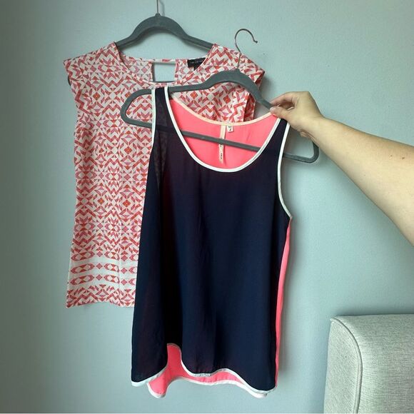 BUNDLE (2) Workwear Tops Size S for Office from The Limited and Bellatrix - Picture 3 of 12